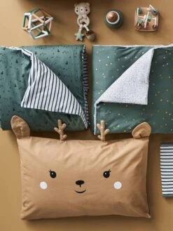 Taie D'oreiller Bébé Biche GREEN FOREST Beige - Vertbaudet -Magasin De Produits Tendance Pour Bébés taie doreiller bebe biche green forest 2