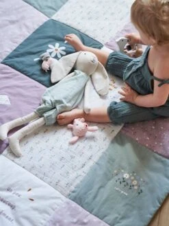 Tapis De Sol Patchwork DOUCE PROVENCE Parme / Multicolore - Vertbaudet -Magasin De Produits Tendance Pour Bébés tapis de sol patchwork douce provence 2